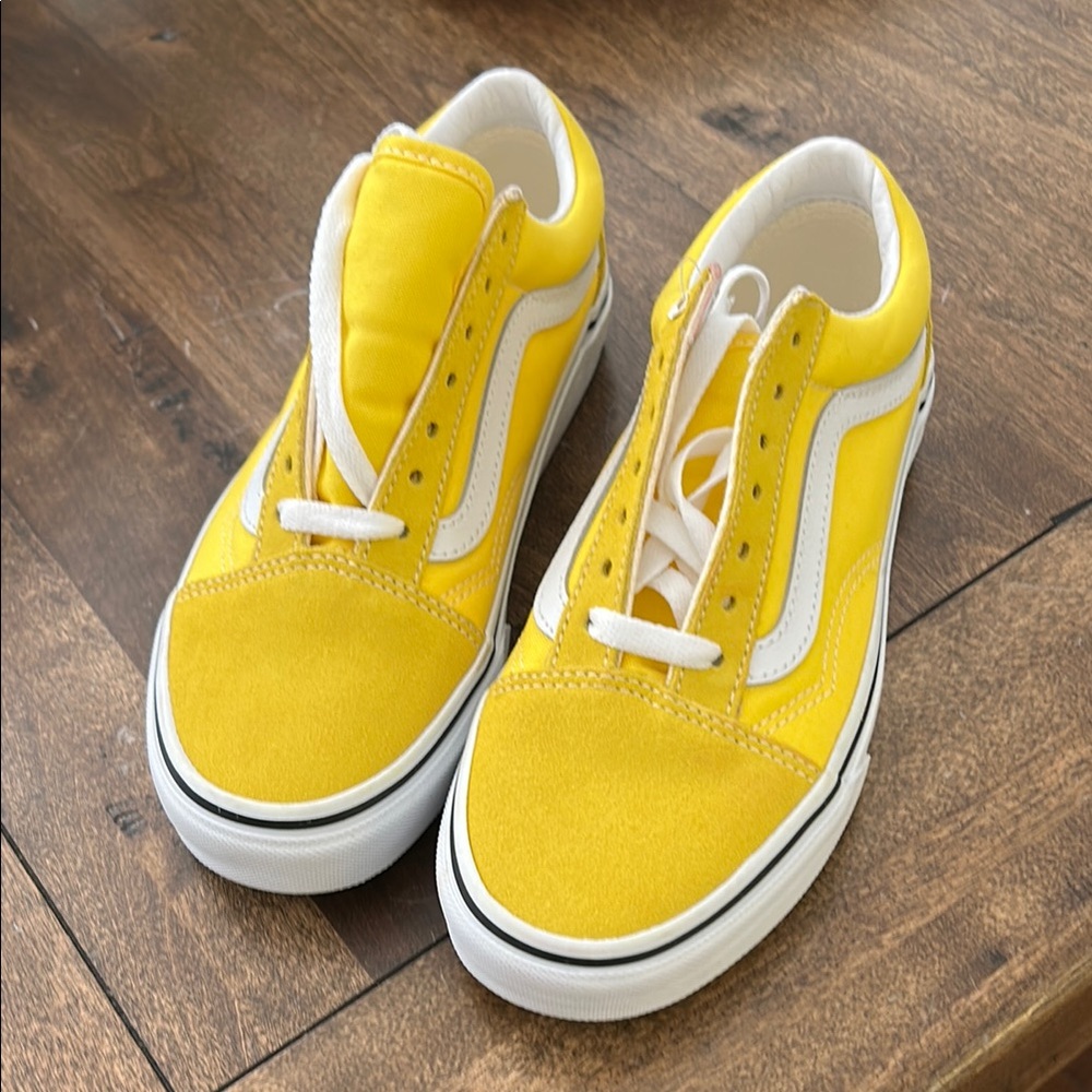 Vans Kids Bright Yellow Sneakers New!! Never worn